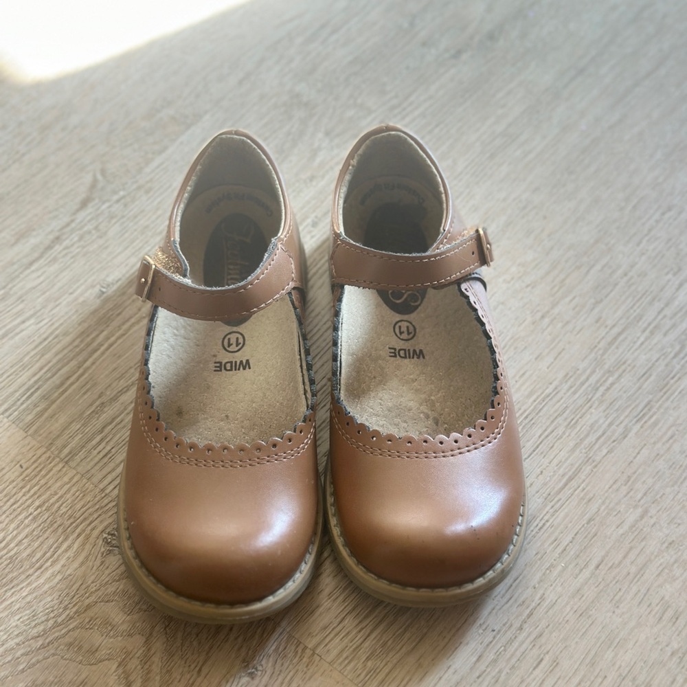 Footmates brown shoes